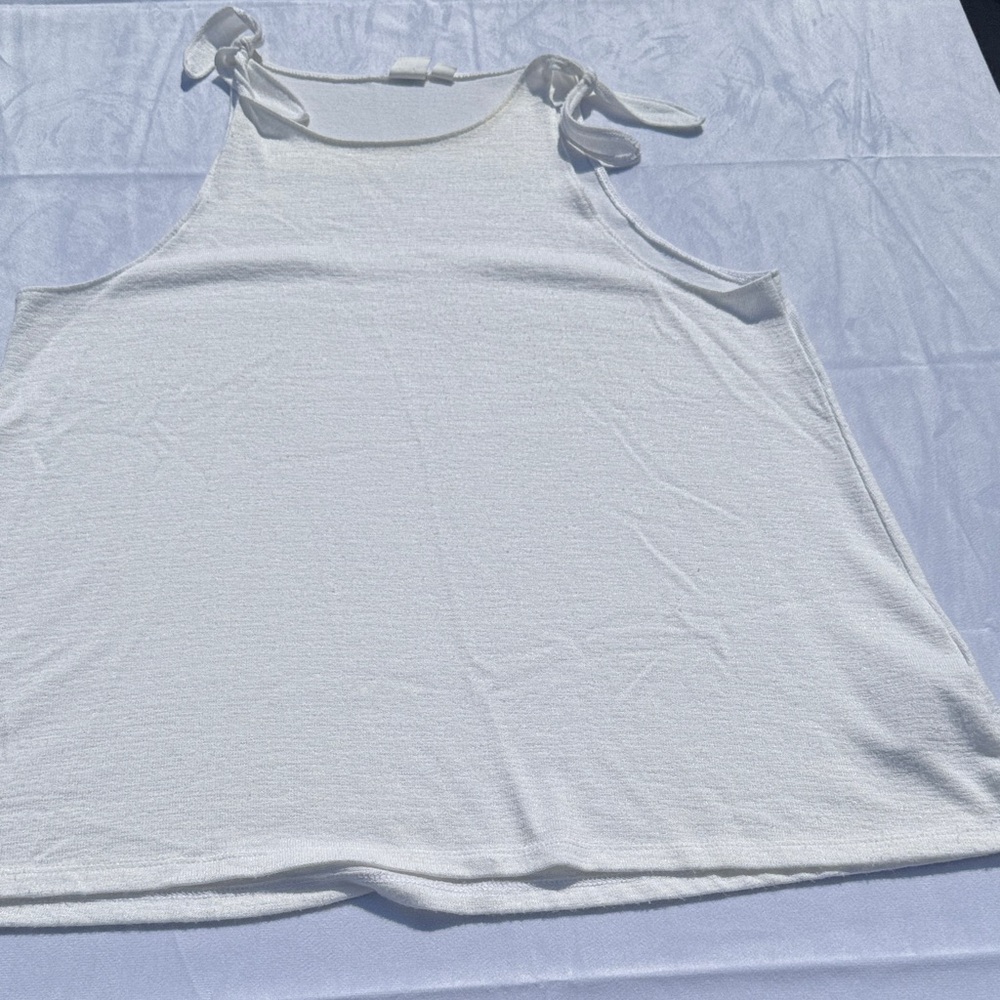 GAP White Textured Tank Top